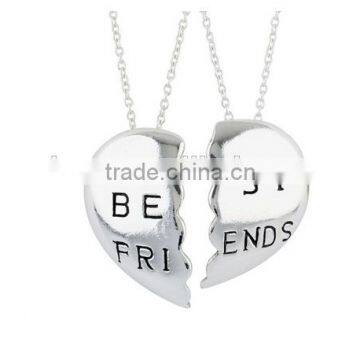Fashion Jewelry Break Apart Hearts Necklaces for Best Christmas Gift