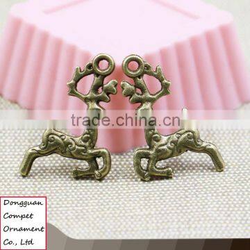 DIY manual zinc alloy accessories running Sika deer pendant