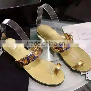 New design fashion flat summer sandals 2016 diamond gold chain brand flat sandals