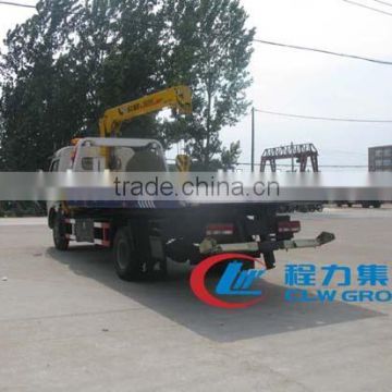 Bottom price dongfeng 8 ton towing truck crane