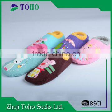 High Quality Colorful Embroidery Cute Short Warm Socks Tube photo-5