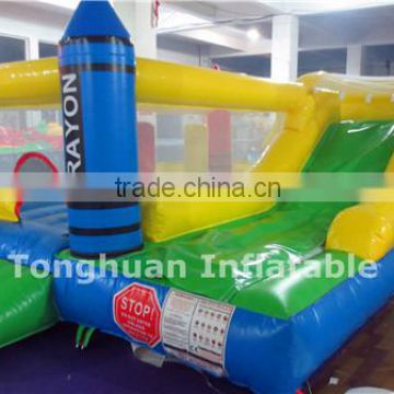 2016 fashion crayon model inflatable bouncy castle with slide