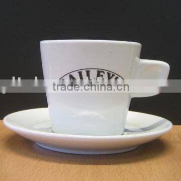 promotional special shape porcelian cup and saucer