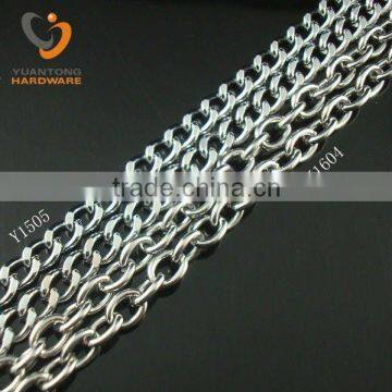 Chrome Color Metal O Shape Chain and Curb Chain