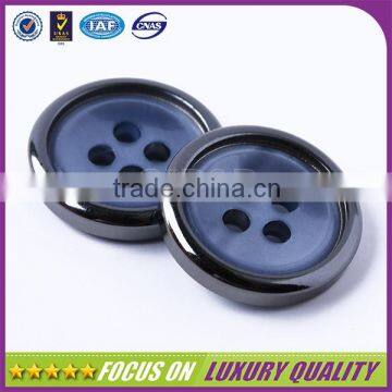 Women garment metal meterial surrounded polyester button