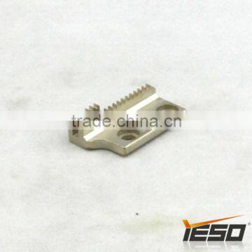 B1613-522-N00 Feed Dog Juki Sewing Machine Part