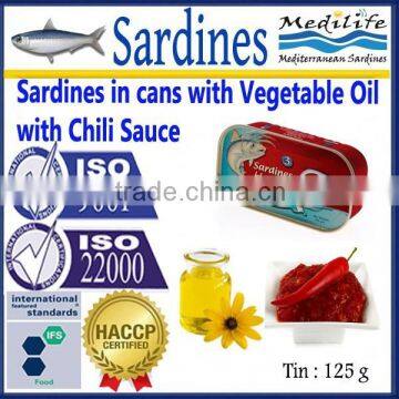 Sardines in cans in Vegetable Oil with Chili Sauce ,High Quality Canned Sardines, Sardines in cans with Chili Sauce 125g