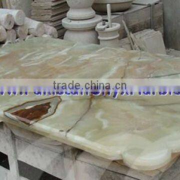 A GRADE LIGHT GREEN ONYX TABLE TOPS COLLECTION photo-4