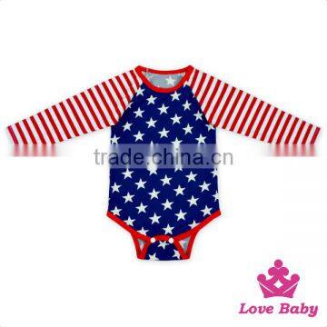 New Design Holiday Whloesale Soft Cotton Children Clothing Long Stripe Sleeve Printed Star Baby Clothes Romper Designs