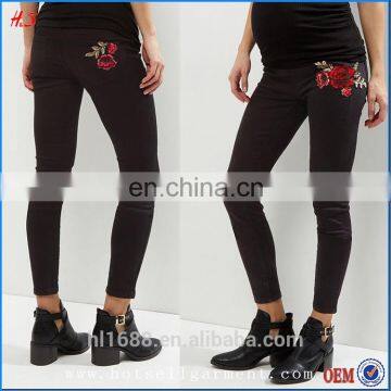 Latest Fashionable Black Rose Embroidered Jeggings Wholesale Maternity Clothing Maternity Pants