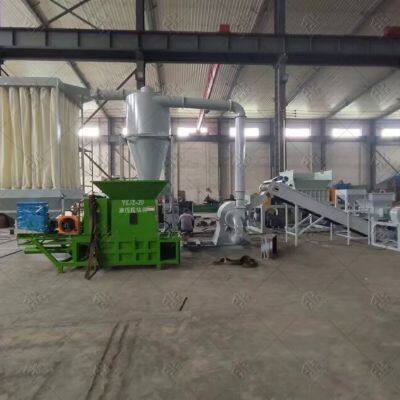 Machine de production de fibres de papier pour bureau environnemental, machine de fabrication de fibres d'isolation en cellulose