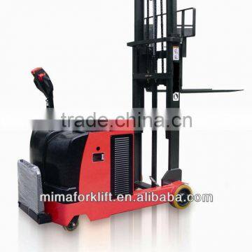 electric pallet stacker