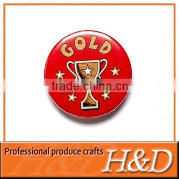 2013 Red fashion design tin pin badge