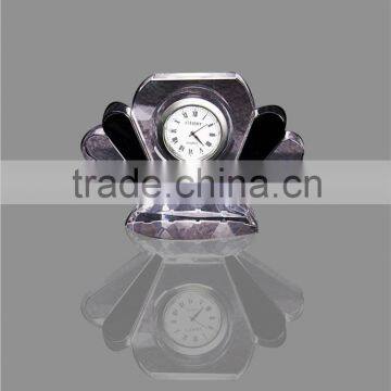 Popular black and white flower Shape Crystal Clock for Wholesale