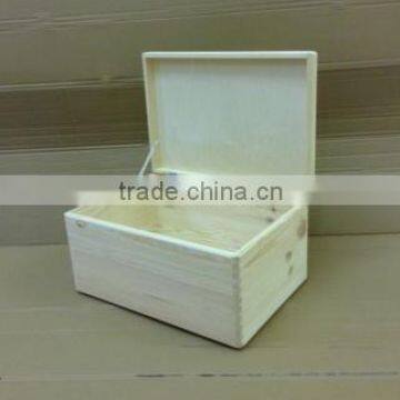 Solid unpainted wooden chest box trunk storage unfinished pine wood toy box