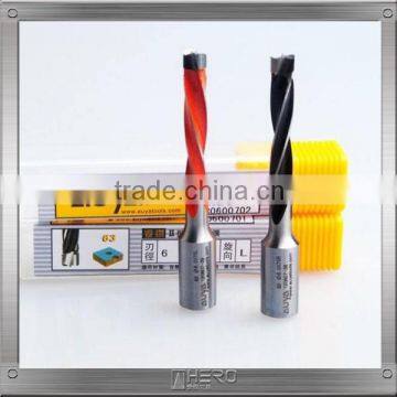 Tungsten carbide drill bit for wood