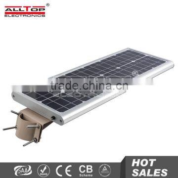 IP67 Waterproof High Power 25w All in One Solar Street Lamp photo-4