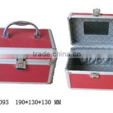 Aluminium Beauty Case & box of high grade