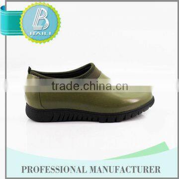 2016 Newset Customised designs Rubber Summer rain boots with zipper