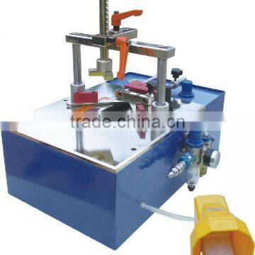 Pneumatic Desktop Picture Frame Assemble Machine