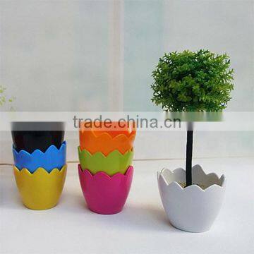 Wholesale colorful plastic flower pots, egg shape flower pots, small pots