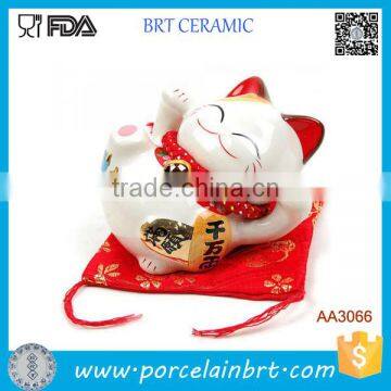 Cute Bless Lying Lucky Cat Ceramic Maneki Neko Piggy Bank