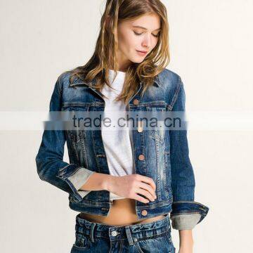 China Wholesale Ripped Denim Jacket Women Customized Denim Jacket for Women photo-5
