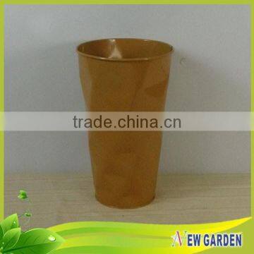 China Wholesale Modern Home Decor Classical Tall Metal Vases photo-2