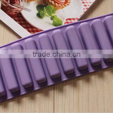 Hot Selling in Summer Silicone Bar Shaped Ice Cube Tray photo-2