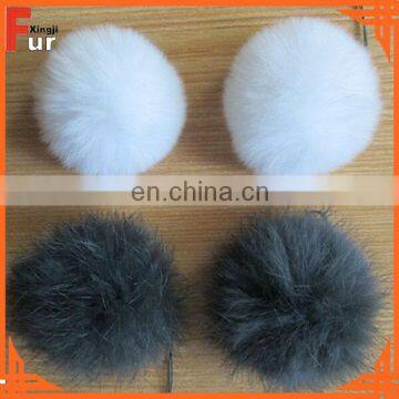 Low Price wholesale Rabbit Fur Pom Pom