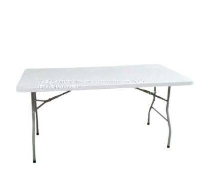 Folding table