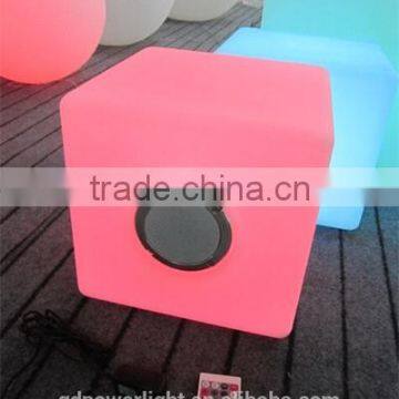 Fashion rechargeable LED cube with bluetooth speaker