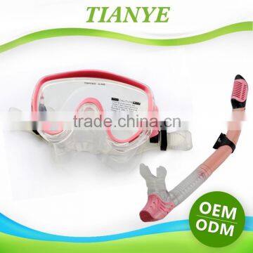 2015 Professional Diving Mask, China Cheap Silicone Diving Mask Snorkel Set