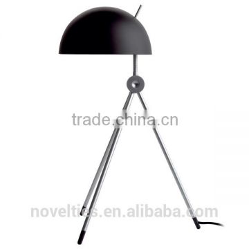 Designer 2016 Reproduction Table Lamp Hot Sale Tripod Desk Lamp