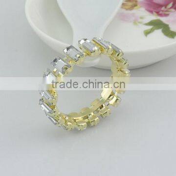 Wholesale Square Shape Acrylic Stones Crystal Wedding Napkin Ring photo-3