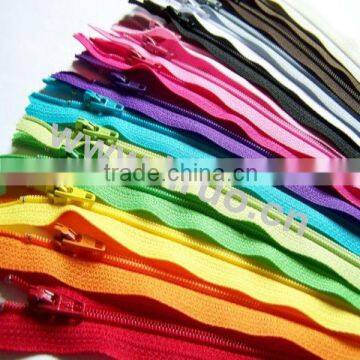 Colorful Nylon Zipper With Color Tooth