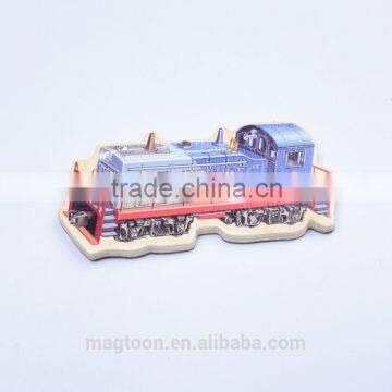 2016 popular designed carton locomotive shape kids wooden fridge magnets for decor & toys