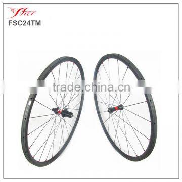 Super light low profile carbon wheels 24mm tubular, 20.5mm racing bike wheels with Sapim spokes wholesale