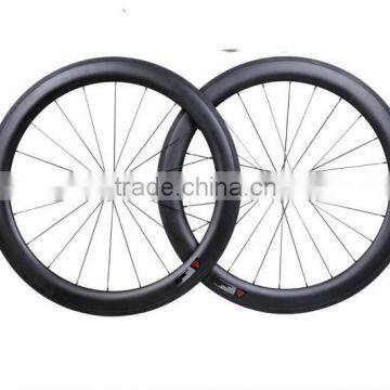 Made In China Carbon Road Bike Racing Bike Clincher Wheelset U Shape Road Bike Wheel 60mm Clincher Road Bike Carbon Wheelset