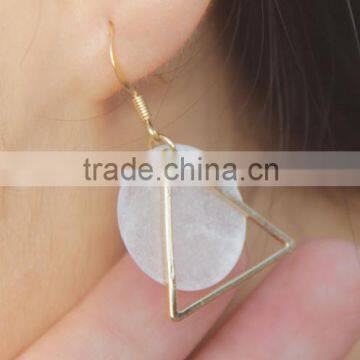 Geometric Brass Open triangle with Roundure Natrural Shell