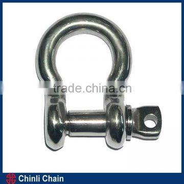 Small stainless steel shackles