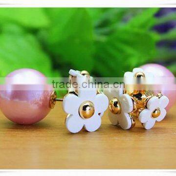 Korean Style Gold Plated Three Colorful Plastic Flower One Big Color Plated Pearl Double Side Stud Earring For Party Lady photo-3