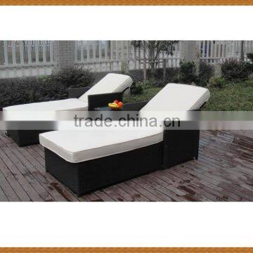 Adjustable Wicker Lounge Sun Bed Outdoor furniture