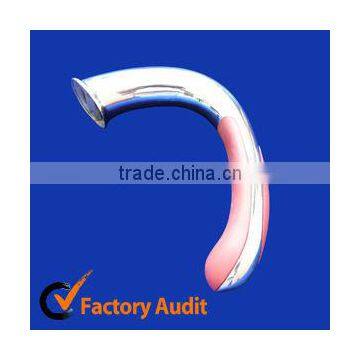 Polishing Handles of Fry Pan photo-2