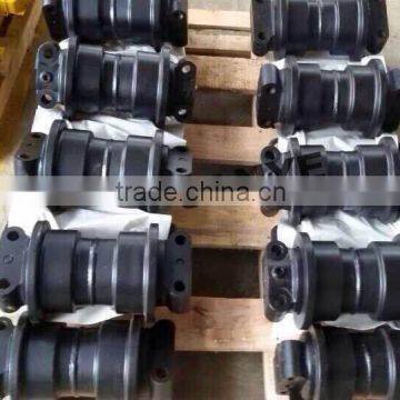 Excavator E320 track roller from China supplier