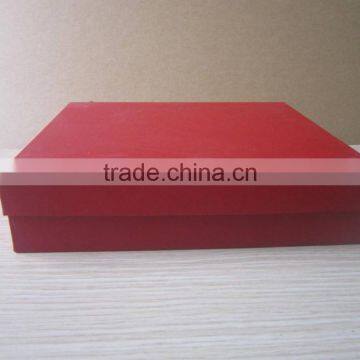 Production in Vietnam customize logo printed paper box, cardboard gift box