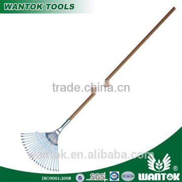 Galvanized Leaf Rake with 1.2M Wooden Handle