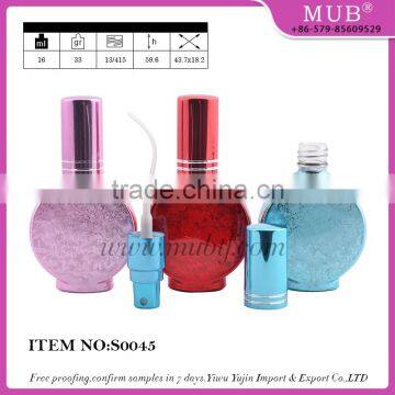 Round shaped crackle color pink blue red empty aluminum atomizer perfume glass bottle 15ml