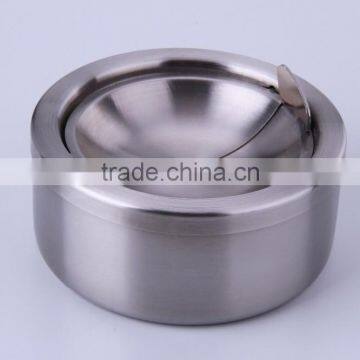 Hot Items Cheap Custom Design Antique Metal Souvenir Ashtray photo-2