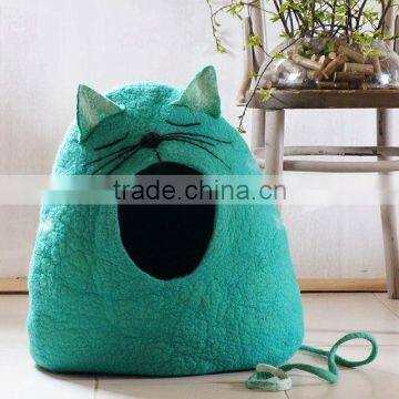 Best Selling Eco-friendly Cat Shape Warm Felt Cat House photo-2
